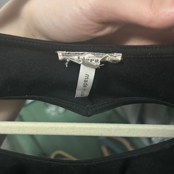 Set of two Kirra pac sun heart cutout peplum tops - Picture 3 of 5